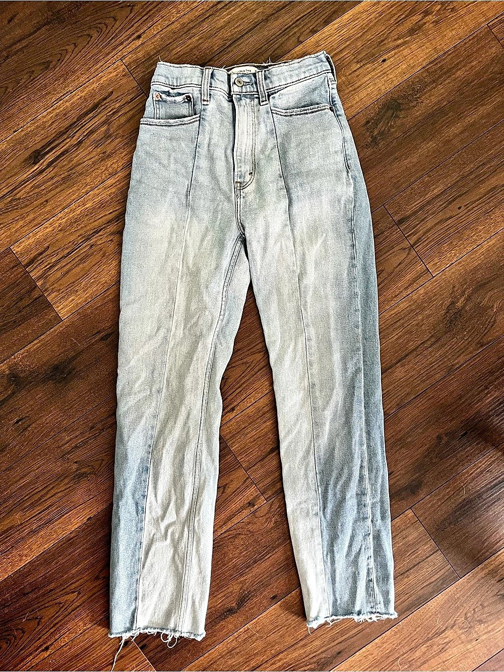 Abercrombie & Fitch The Ankle Straight Ultra High Rise Jeans Blue Size 2/26